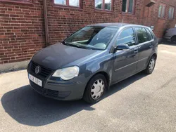 Grå Begagnad 2007 VW Polo Comfortline Halvkombi | 27 999 kr