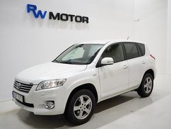 Vit Begagnad 2011 Toyota RAV4 SUV | 129 800 kr (Lite dyr)