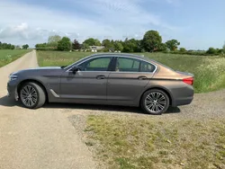 Grå Begagnad 2020 BMW 530e iPerformance Sedan | 314 000 kr (Superpris)