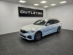 Vit Begagnad 2022 BMW 330e M Sport Kombi | 299 900 kr (Bra pris)