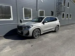 Silver Begagnad 2023 BMW iX1 M Sport SUV | 509 000 kr (Lite dyr)