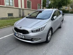 Grå Begagnad 2014 Kia Ceed Sportswagon Kombi | 89 000 kr (Marknadspris)