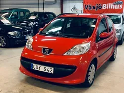 Röd Begagnad 2007 Peugeot 107 Halvkombi | 29 900 kr (Marknadspris)