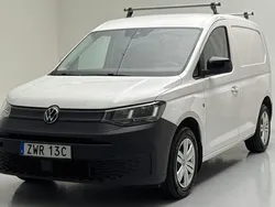 Vit Begagnad 2023 VW Caddy Minibuss | 262 990 kr (Marknadspris)