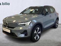 Grå Begagnad 2022 Volvo XC40 Core SUV | 349 900 kr