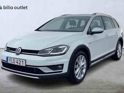 Vit Begagnad 2017 VW Golf Alltrack Kombi | 139 900 kr (Bra pris)