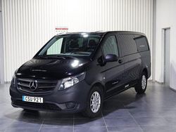 Svart Begagnad 2016 Mercedes Vito Kombi | 259 900 kr