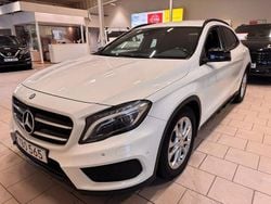 Vit Begagnad 2016 Mercedes GLA200 AMG SUV | 189 000 kr (Marknadspris)
