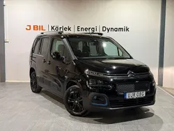 Svart perla nera Begagnad 2023 Citroën e-Berlingo Shine Minibuss | 349 900 kr (Marknadspris)