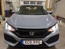 Grå Begagnad 2018 Honda Civic Comfort Halvkombi | 140 000 kr (Marknadspris)