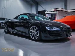 Svart Begagnad 2010 Audi R8 Spyder Cab | 759 000 kr
