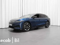 Blå (aquamarine blue metallic) Begagnad 2025 VW ID.7 Pro Sedan | 619 500 kr (Marknadspris)