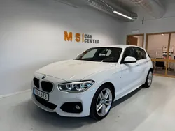 Vit Begagnad 2015 BMW 120 M Sport Halvkombi | 199 800 kr (Marknadspris)