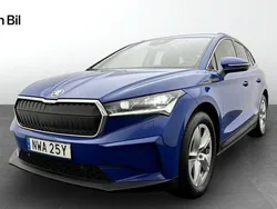 Blå Begagnad 2023 Skoda Enyaq iV SUV | 429 900 kr (Marknadspris)