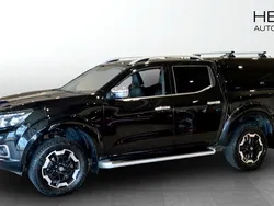 Svart (black) Begagnad 2020 Nissan Navara Pickup | 324 000 kr (Lite dyr)