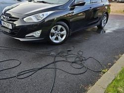 Svart Begagnad 2013 Hyundai i40 Kombi | 65 000 kr (Marknadspris)