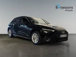 Svart Begagnad 2022 Audi A3 Sportback Proline Halvkombi | 229 900 kr (Marknadspris)