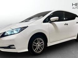 Svart Begagnad 2021 Nissan Leaf N-Connecta Halvkombi | 189 900 kr (Bra pris)