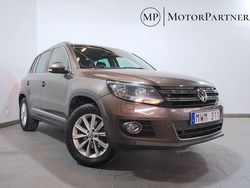 Brun Begagnad 2012 VW Tiguan SUV | 109 900 kr (Marknadspris)