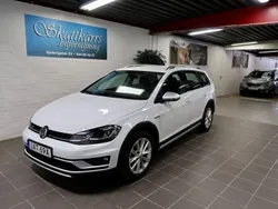 Vit Begagnad 2019 VW Golf Alltrack Kombi | 228 000 kr (Marknadspris)