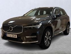 Grå Begagnad 2023 Volvo XC60 Core SUV | 479 900 kr (Marknadspris)