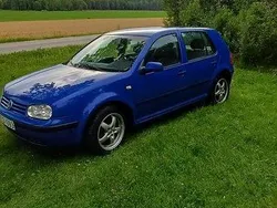 Blå Begagnad 2003 VW Golf IV Basis Halvkombi | 18 000 kr (Lite dyr)
