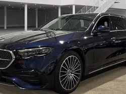 Mörkblå Begagnad 2023 Mercedes E300 AMG Kombi | 638 000 kr (Marknadspris)