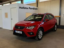 Röd Begagnad 2020 Seat Arona Style SUV | 141 900 kr (Marknadspris)