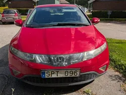 Röd Begagnad 2008 Honda Civic Sport Halvkombi | 35 000 kr (Bra pris)