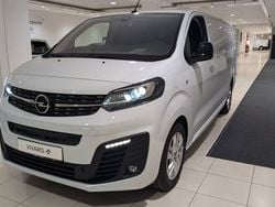 Vit Begagnad 2023 Opel Vivaro-e Combi Elite Van | 919 000 kr