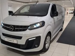 Vit Begagnad 2023 Opel Vivaro-e Combi Elite Van | 919 000 kr