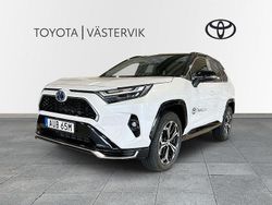 Vit Begagnad 2024 Toyota RAV4 Hybrid Style SUV | 579 000 kr (Dyr)
