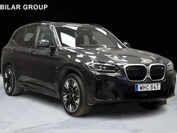 Grå Begagnad 2024 BMW iX3 SUV | 629 001 kr (Marknadspris)
