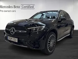 Svart (black) Begagnad 2025 Mercedes GLC300e Advanced Plus SUV | 779 900 kr (Marknadspris)