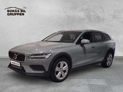 Begagnad 2024 Volvo V60 CC Kombi | 389 000 kr (Marknadspris)