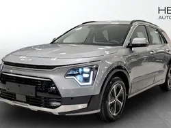 Grå (grey) Ny 2025 Kia Niro 4 SUV | 431 100 kr