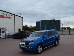 Blå Begagnad 2017 VW Amarok Aventura Pickup | 219 000 kr (Marknadspris)