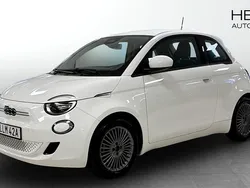 Vit (white) Begagnad 2021 Fiat 500e Icon Halvkombi | 159 900 kr (Superpris)