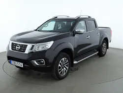 Svart Begagnad 2017 Nissan Navara Pickup | 276 000 kr (Marknadspris)