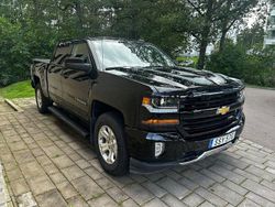 Svart Begagnad 2018 Chevrolet Silverado Pickup | 309 900 kr (Superpris)
