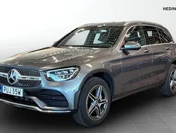 Grå (grey) Begagnad 2022 Mercedes GLC300e AMG line SUV | 409 900 kr (Bra pris)