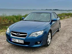 Blå Begagnad 2007 Subaru Legacy Sedan | 38 000 kr (Lite dyr)