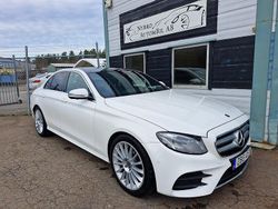 Vit Begagnad 2017 Mercedes E220 AMG line Sedan | 299 900 kr (Marknadspris)
