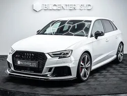 Vit Begagnad 2018 Audi RS3 Sportback Comfort Halvkombi | 479 900 kr (Bra pris)