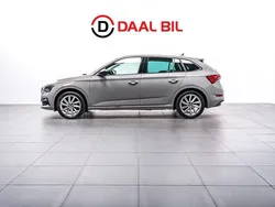 Grå Begagnad 2019 Skoda Scala Halvkombi | 149 700 kr (Marknadspris)