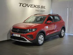 Röd (kings red metallic) Begagnad 2024 VW T-Cross Life SUV | 254 900 kr (Marknadspris)
