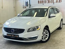 Vit Begagnad 2014 Volvo V60 Momentum Kombi | 139 900 kr (Bra pris)