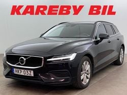 Svart Begagnad 2022 Volvo V60 Momentum Kombi | 268 900 kr (Bra pris)