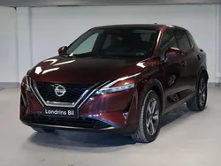 Mörkröd Begagnad 2022 Nissan Qashqai N-Connecta SUV | 235 000 kr (Bra pris)