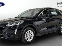 Svart (black) Begagnad 2023 Ford Kuga Titanium SUV | 254 900 kr (Marknadspris)